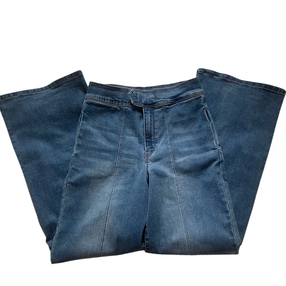 A Loves A high-waisted, wide-leg stretch denim blue jeans, size 29 - Picture 2 of 7